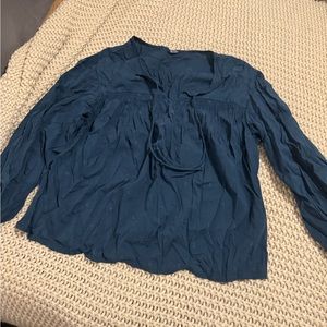 Old navy blouse